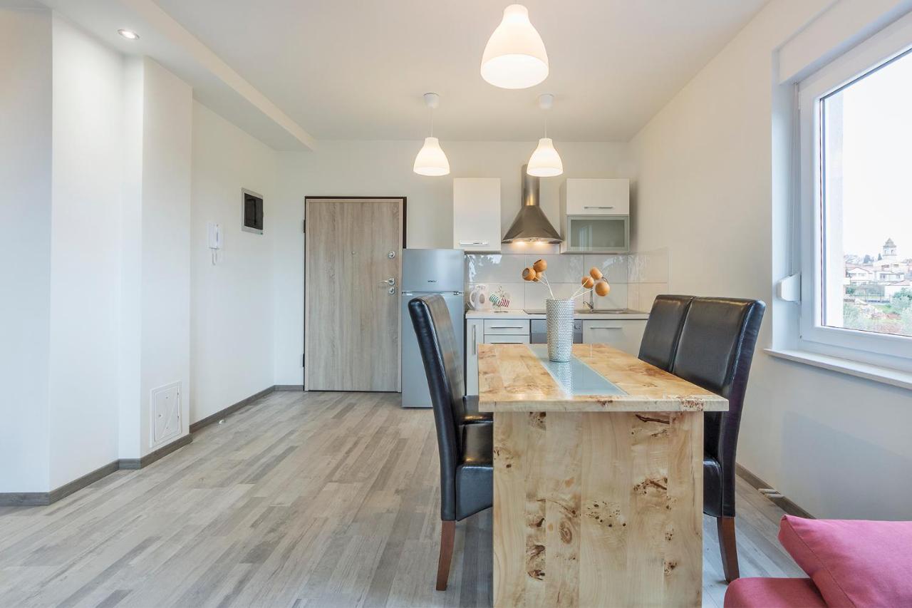 2 Bedroom Apartment Peroj 파자나 외부 사진